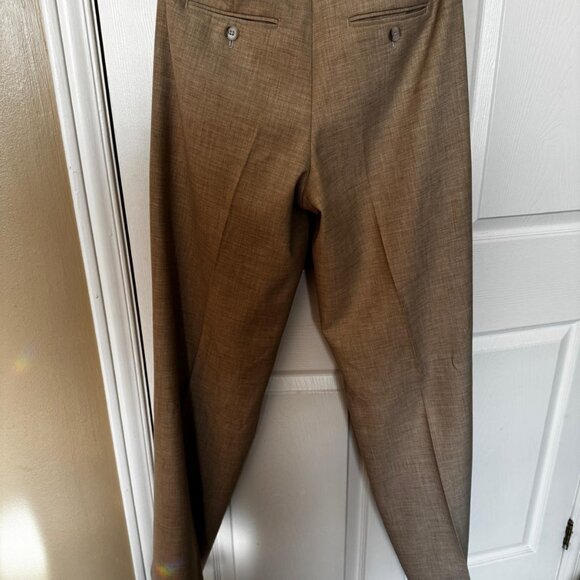 Aritzia Effortless Pant - Heathered Oakwood, Size 4 - Picture 7 of 11